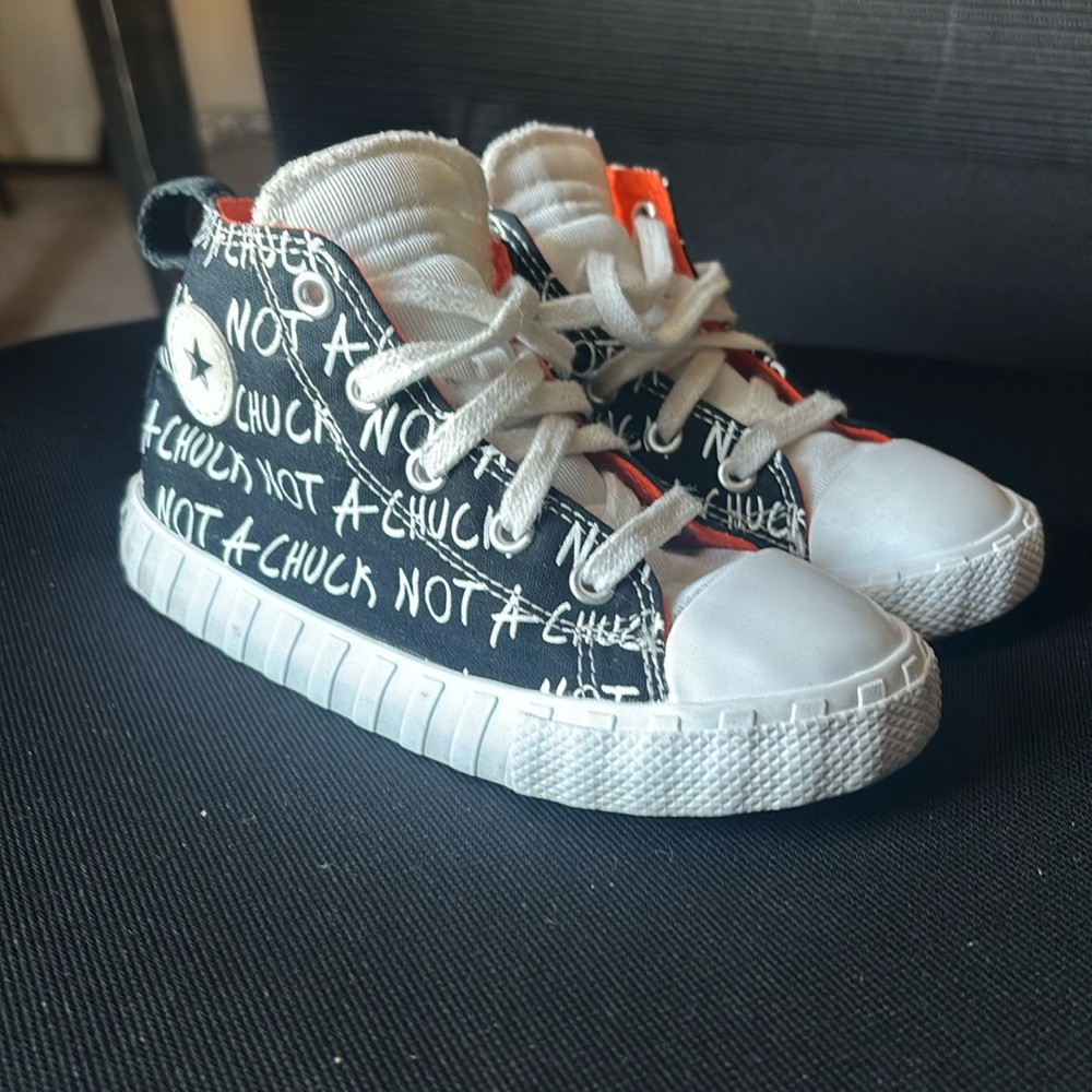 Toddler high top converse